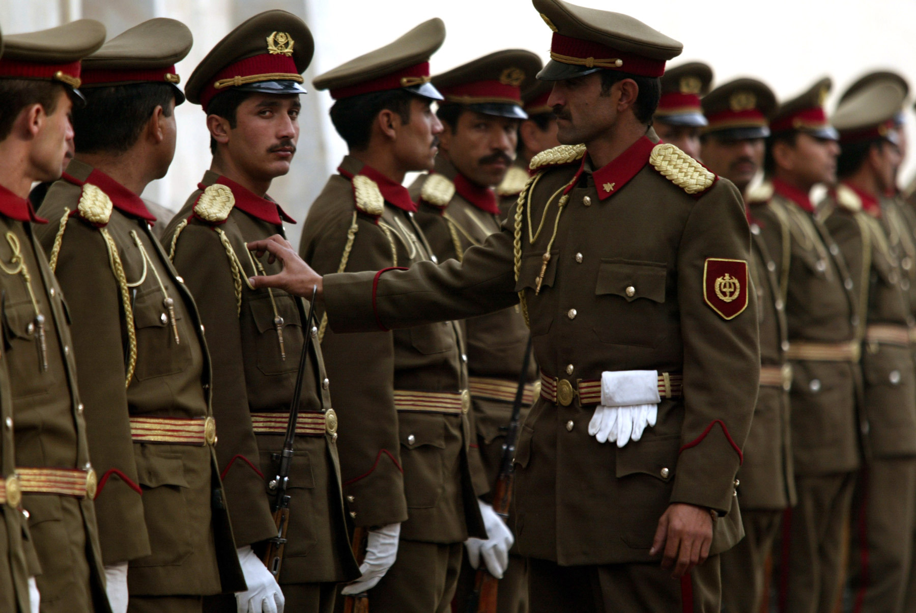 9_0_336_1afghan_military1.JPG
